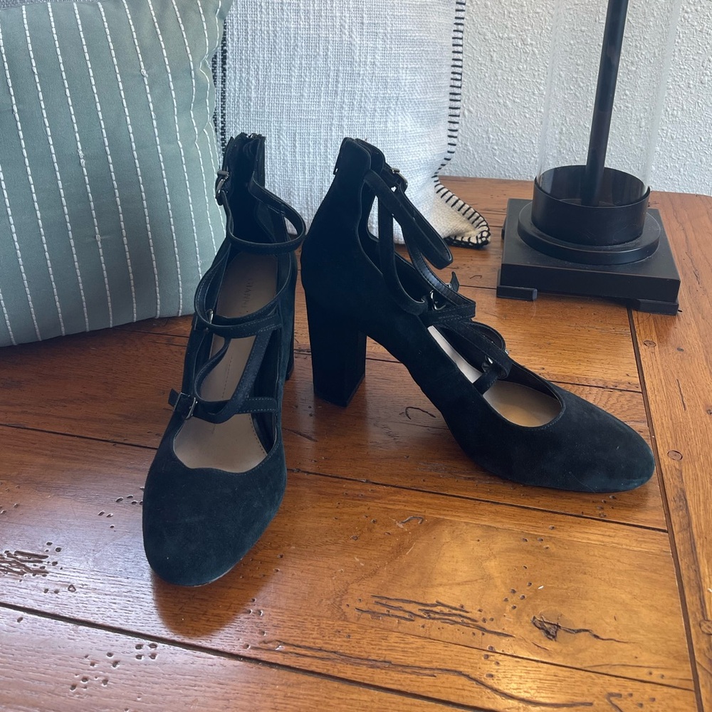 Gianni Bini Elegant Black Suede Women's Heels Size 10